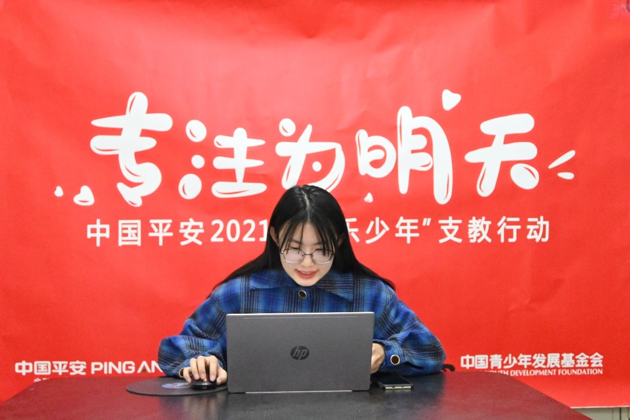 山西：寓教于乐品习俗