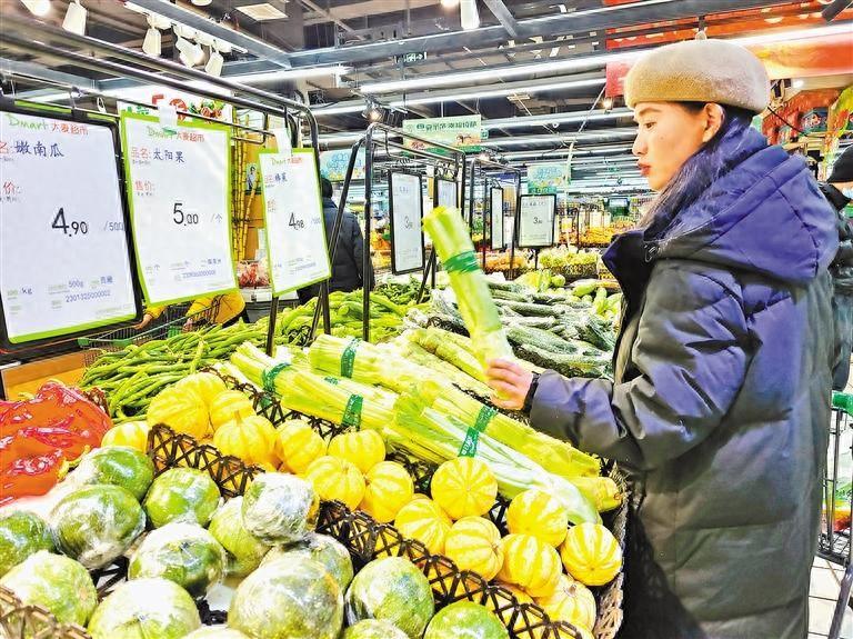 有了固定摊点、集中有效管理、提升服务质量 南昌推动“小修小补”健康发展