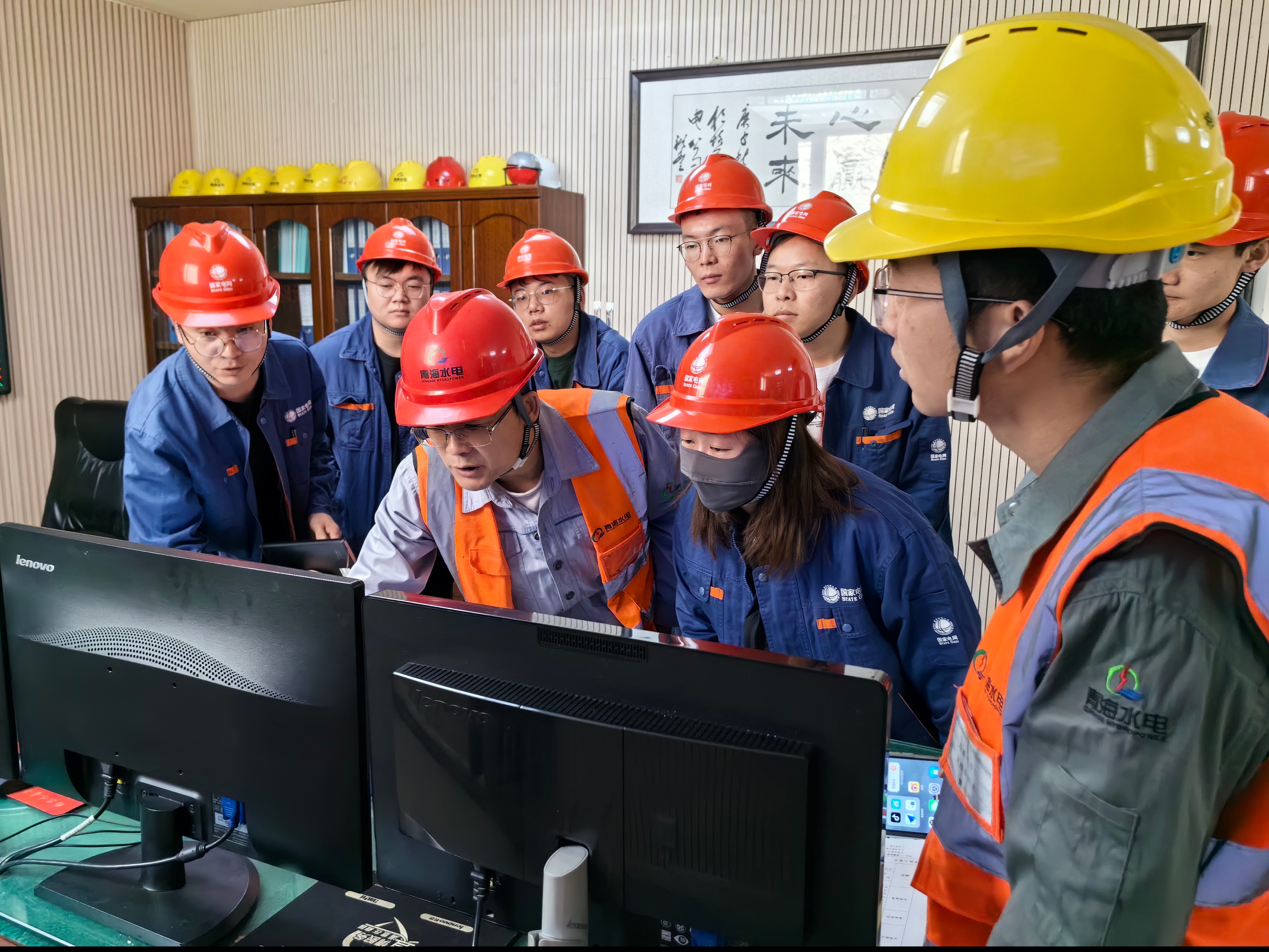 确保迎峰度夏电力安全 三部门就保供发声