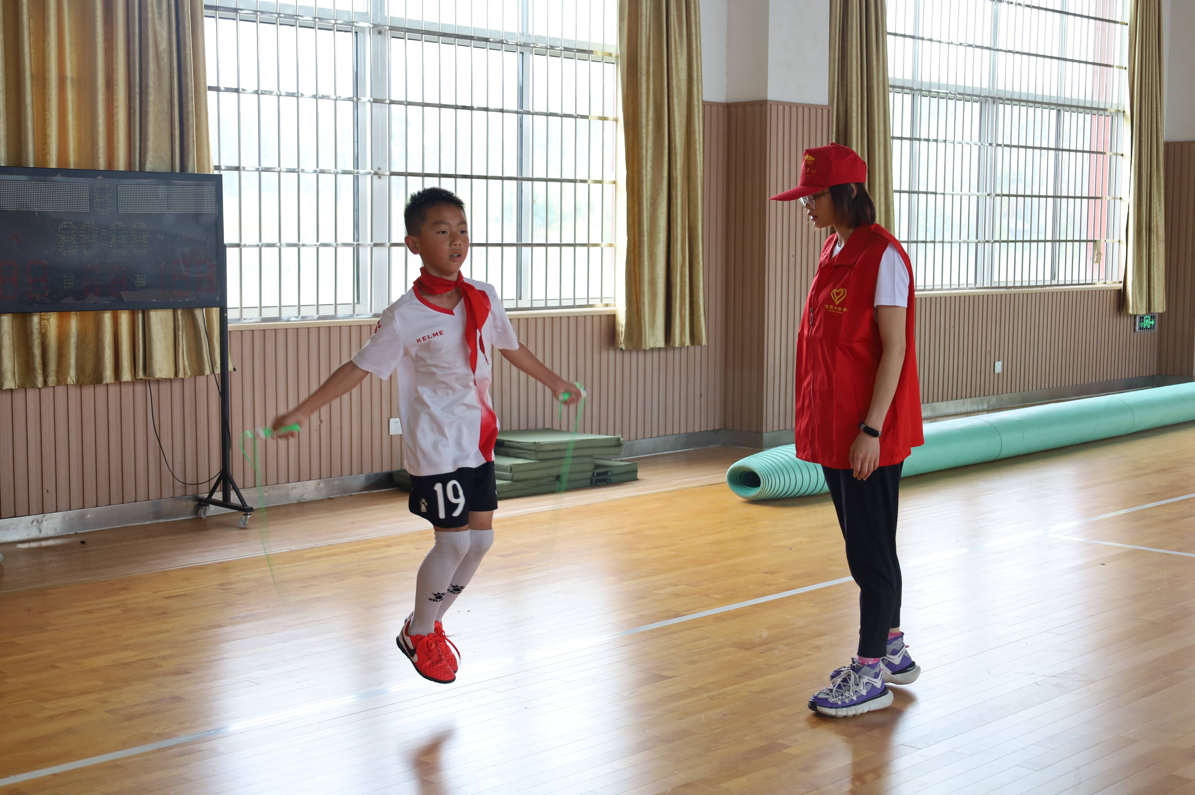 盛夏时节，专家支招青少年儿童科学运动