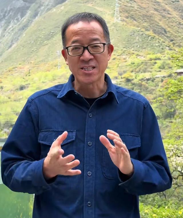 董宇辉待遇差？俞敏洪回应：1.4亿净利润是分配给董宇辉50%后剩下的，与辉同行是送他的