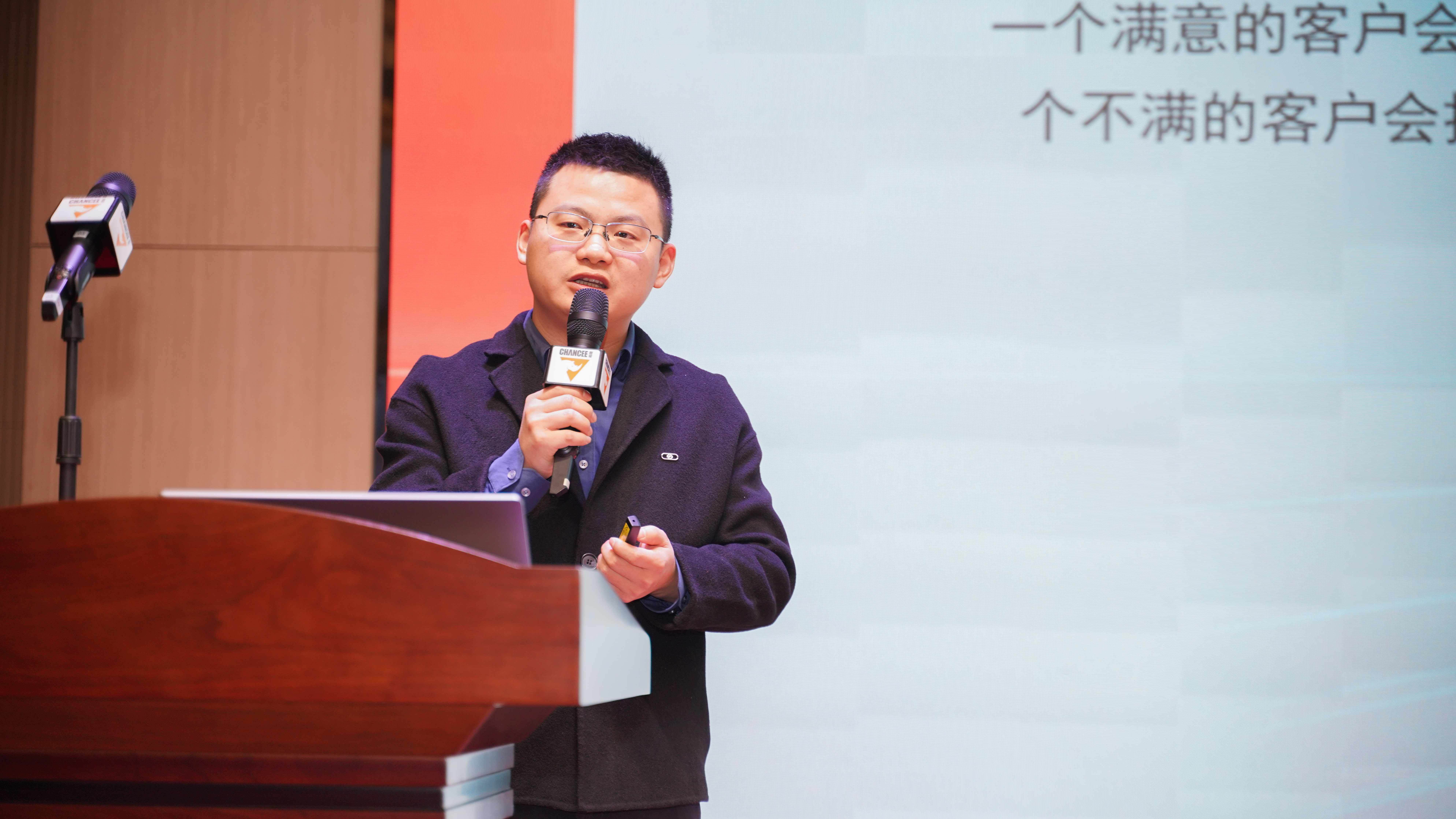 同心聚力 创赢未来 成都誉美医院举行2024年科室目标责任书签订仪式