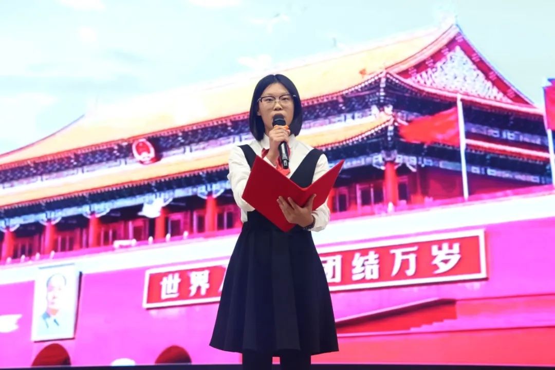 少年奋发铸强国之梦 艺术花开赞盛世中华