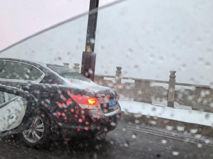 一则传闻，直线封板！浙江荣泰回应：无法确认准确性