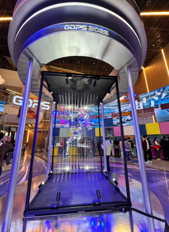 AI与机器人盘前速递丨AMD苏姿丰到访中国,宝馨科技子公司智身科技获智元机器人订单!